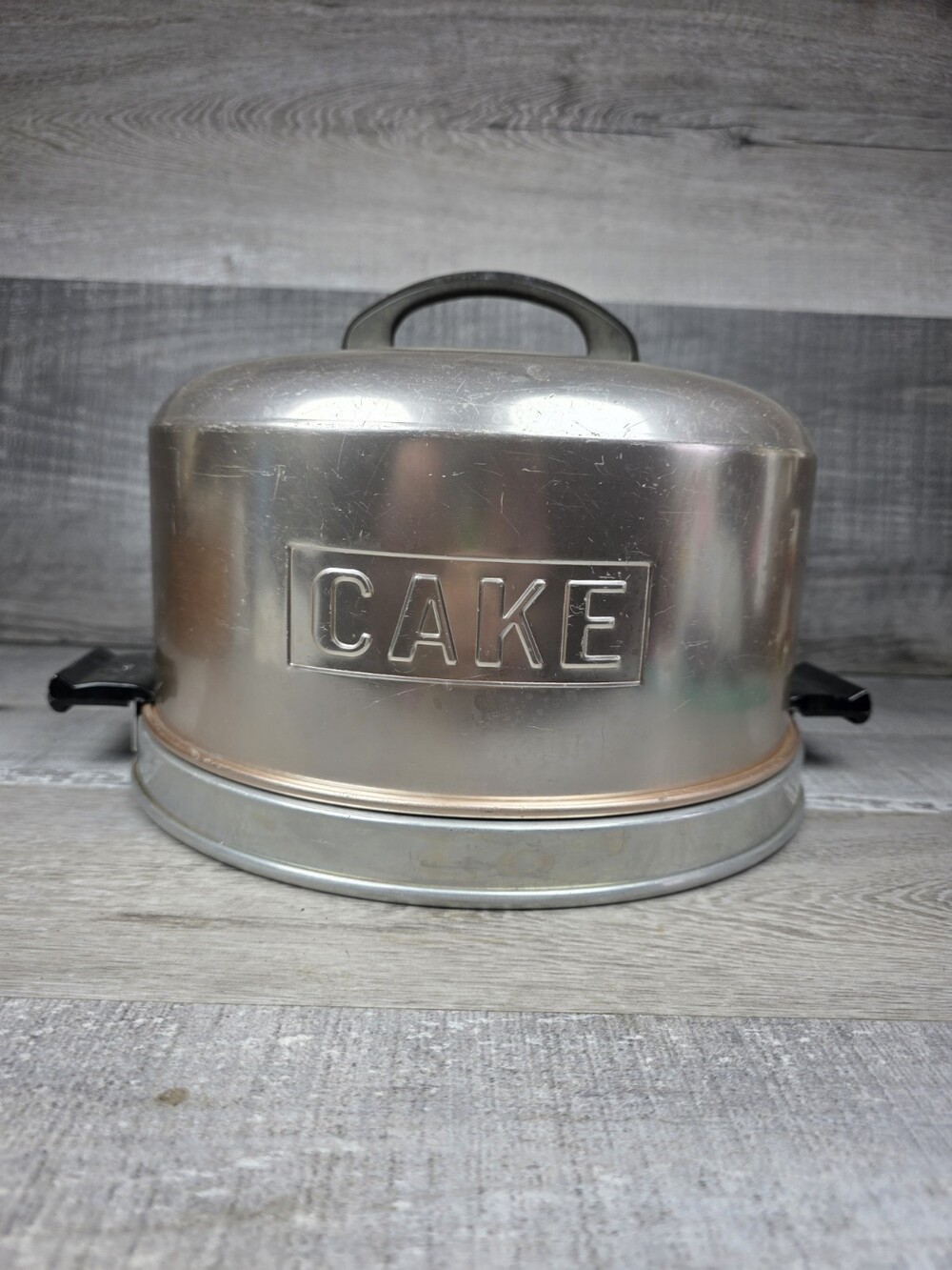 1950s Vtg Kromex Aluminum Cake Carrier W/ Bakelite Handles & Locking Lid b101
